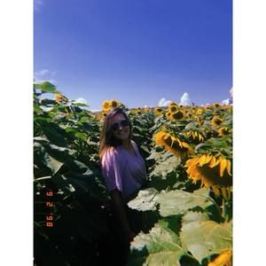 Meet your Posher, Kacie